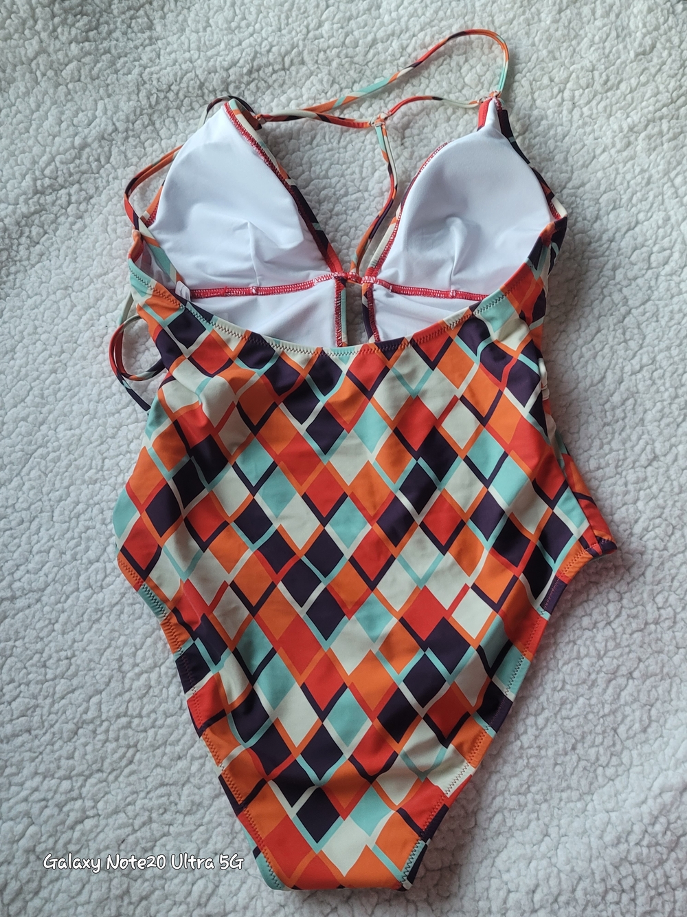 NWOT Cupshe Geometric Print Plunging Halter One Piece Swimsuit Medium - Picture 4 of 5